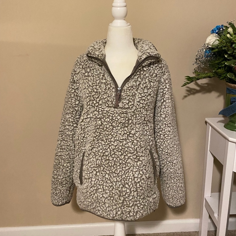 Altar’s State Quarter-Zip Sherpa
